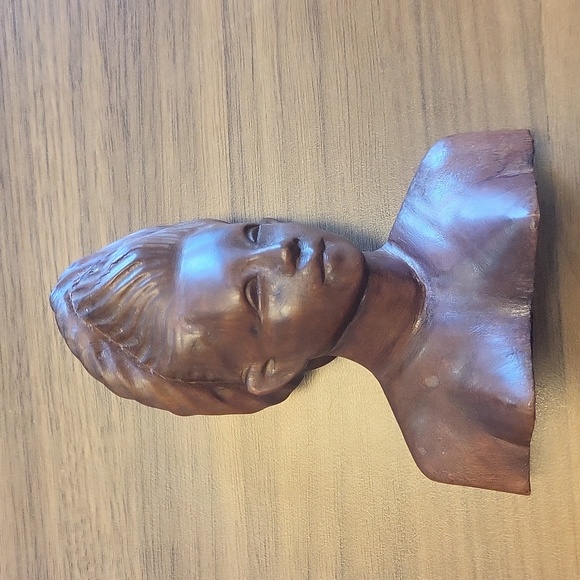 Wood Carving - Picture 1 of 3